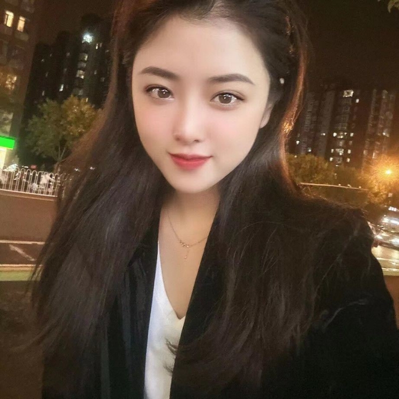 爱笑的微微的第一张照片--烟台父母相亲团
